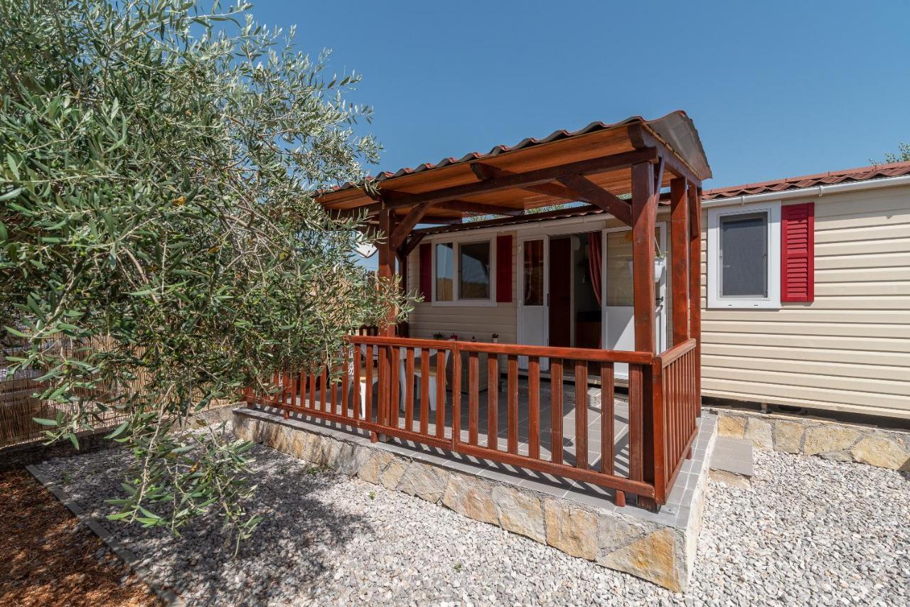 'Olive Grove' Camping House-Near The Beach Divulje Luaran gambar