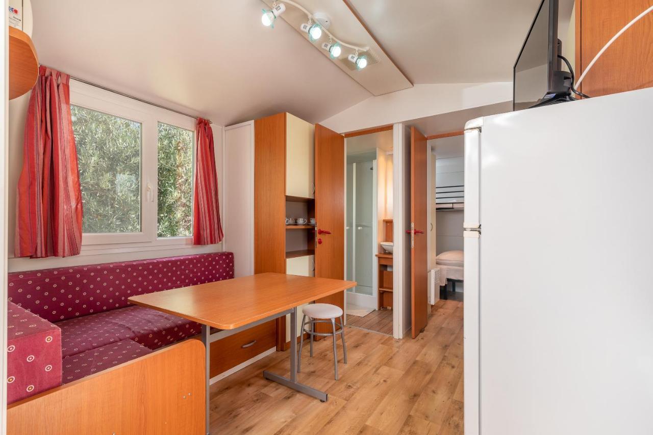 'Olive Grove' Camping House-Near The Beach Divulje Luaran gambar