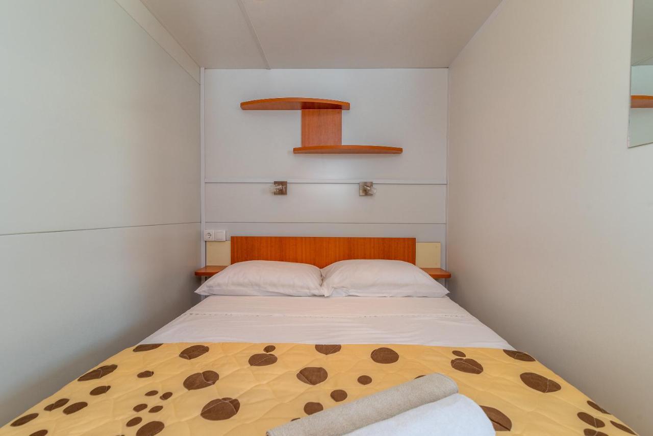 'Olive Grove' Camping House-Near The Beach Divulje Luaran gambar